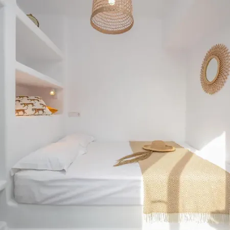 Villa Rakan, Private Two Storey In Stelida, Naxos